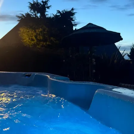 Le Domaine D'uxane L'independance & Hammam *